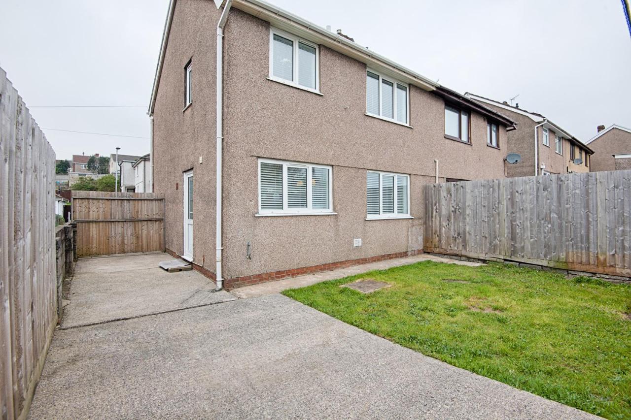 Off Road Parking, Garden, Smart Tv'S In All Rooms! Morriston Экстерьер фото